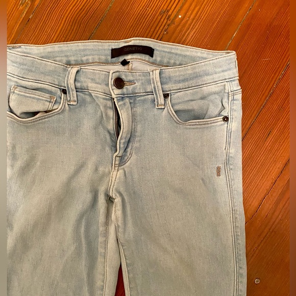 Genetic Denim Light Wash Shya Skinny Jean - Picture 3 of 6